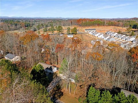 A home in Dawsonville