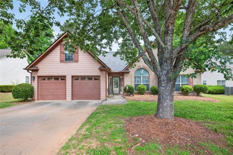 Homes For Sale - 2880 Wadley Lane<br/> Dacula, GA 30019