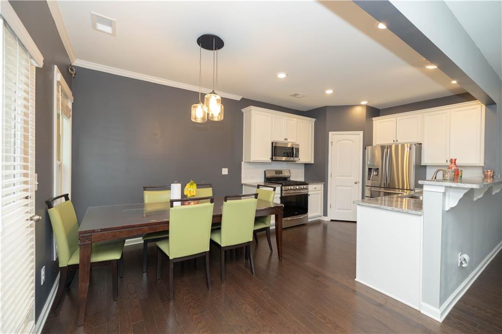 7245 Heritage Oak Court