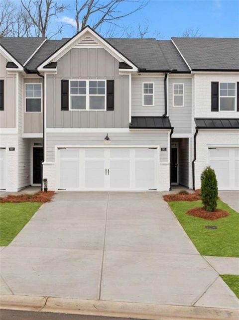 298 Sound Circle Stockbridge GA 30281