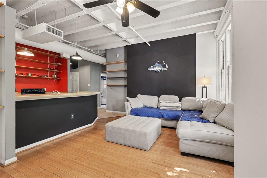 32 Peachtree Street 307