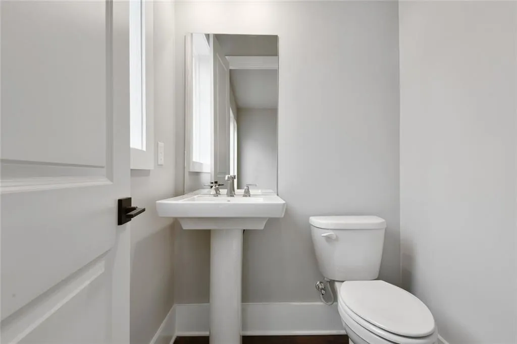 Atlanta, Georgia 30316, United States, 3 Bedrooms Bedrooms, ,4 BathroomsBathrooms,Residential,Active,192686