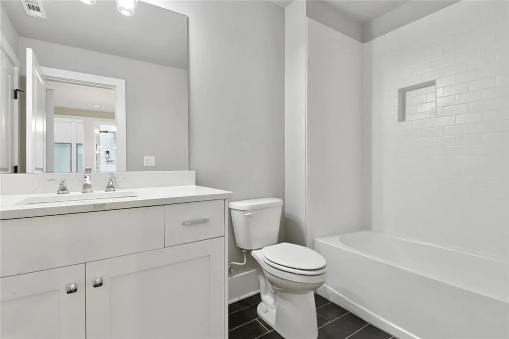 Atlanta, Georgia 30316, United States, 3 Bedrooms Bedrooms, ,4 BathroomsBathrooms,Residential,Active,192686