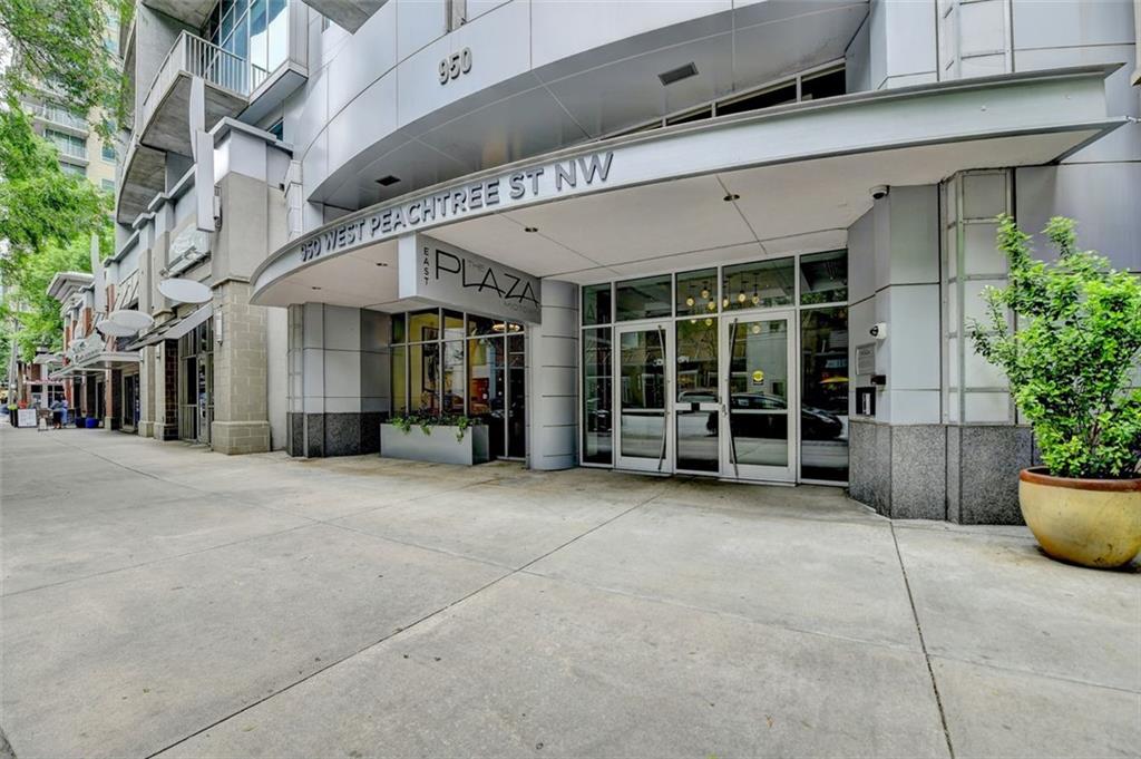 950 W Peachtree Street NW 911