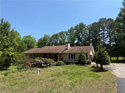 Photo of 7260 Cox Road, Cumming, GA 30028 (MLS # 7692218)