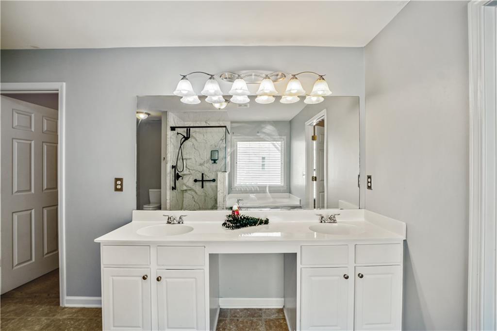 6498 Stonelake Place, Atlanta, Georgia image 39