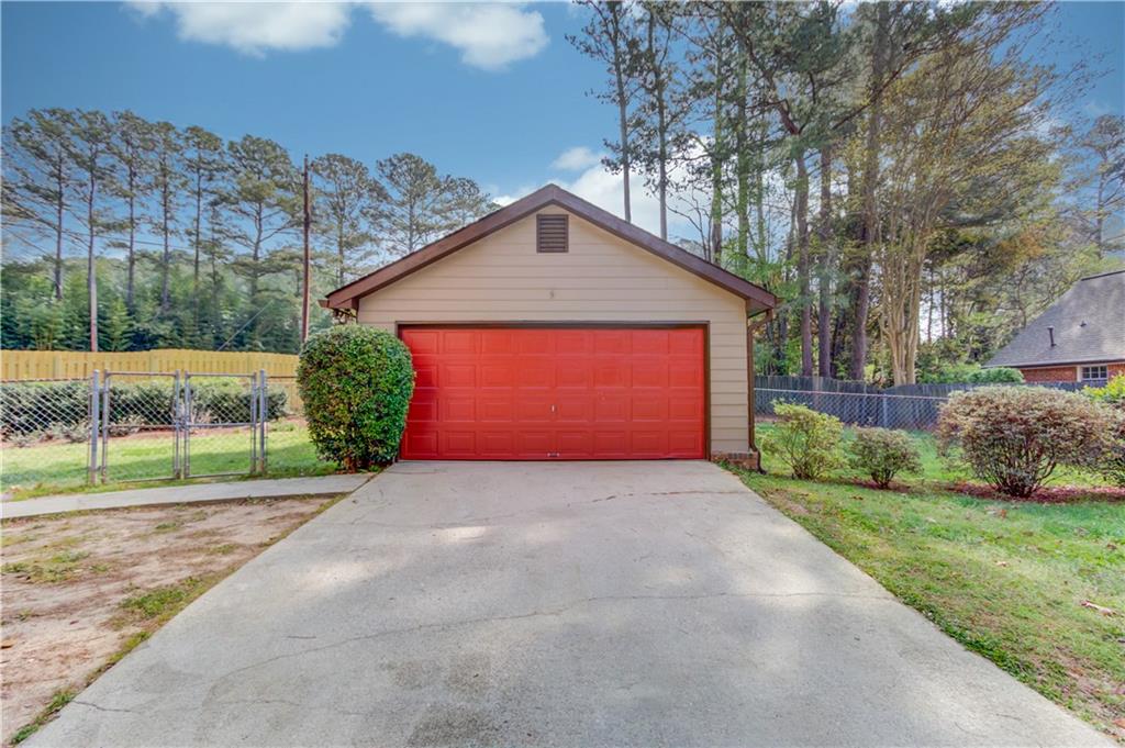 3315 Pleasant Shade Court