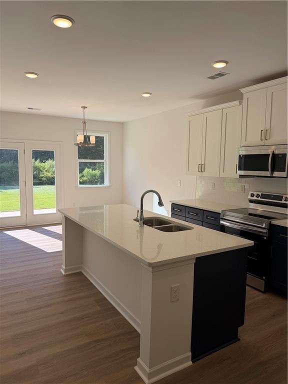 8137 Pine Ridge Road