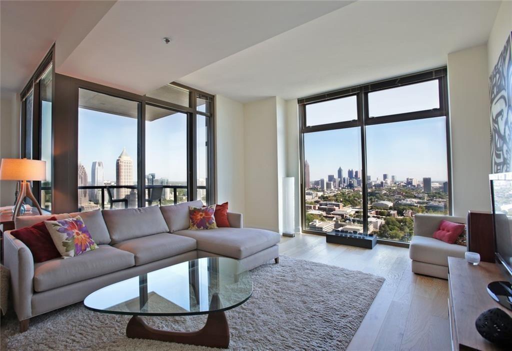 270 17th Street 4201