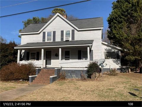 26 Dunlap Street Gainesville GA 30501