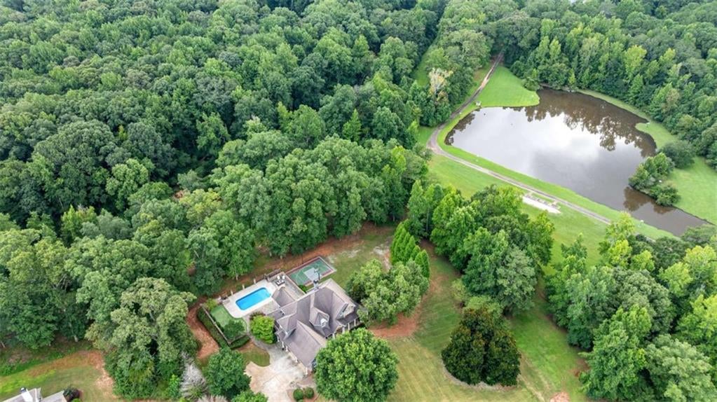 598 Elliott Road