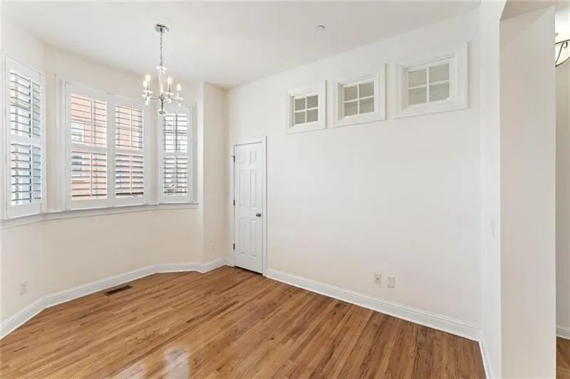 Smyrna, Georgia 30082, United States, 3 Bedrooms Bedrooms, ,4 BathroomsBathrooms,Residential,Active,241170