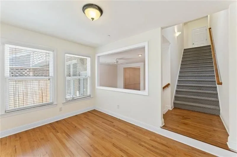 Smyrna, Georgia 30082, United States, 3 Bedrooms Bedrooms, ,4 BathroomsBathrooms,Residential,Active,241170