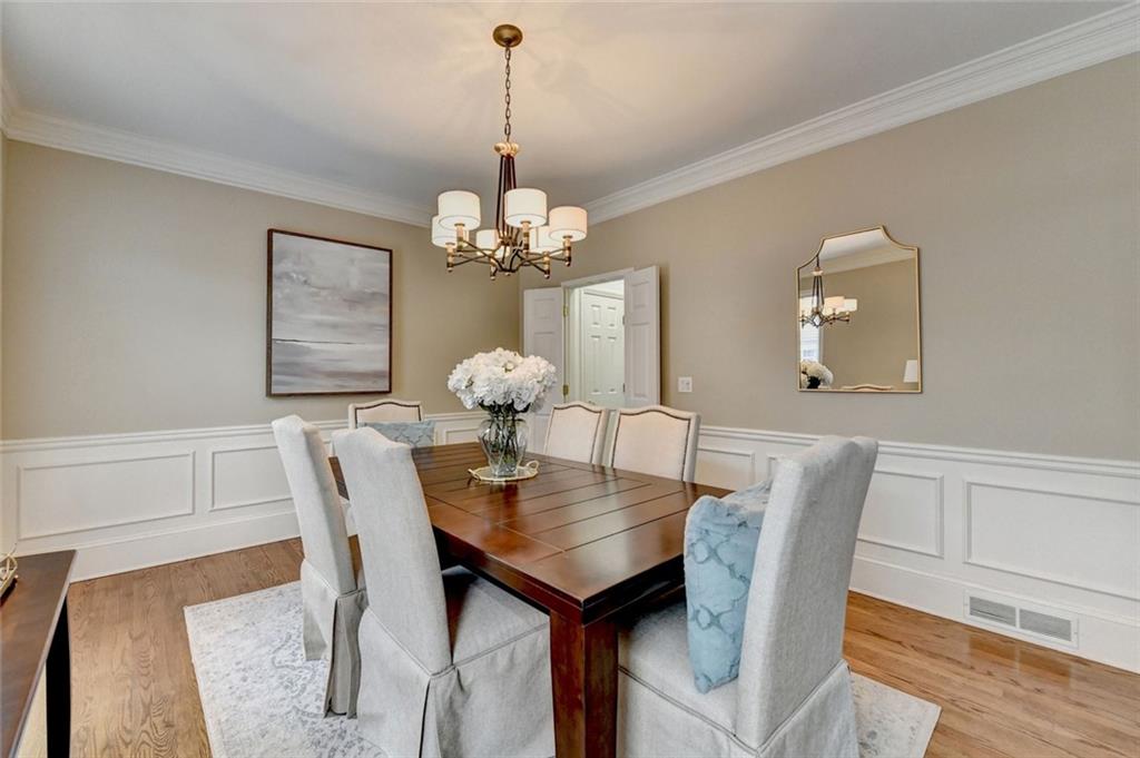 1960 Clairborne Court