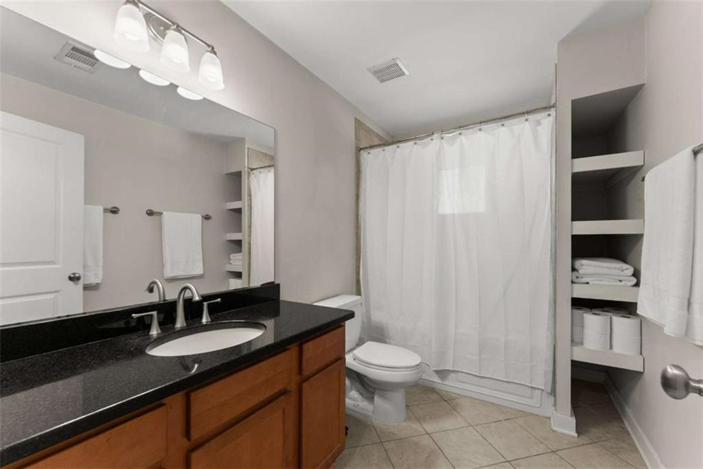449 Clairemont - Residential