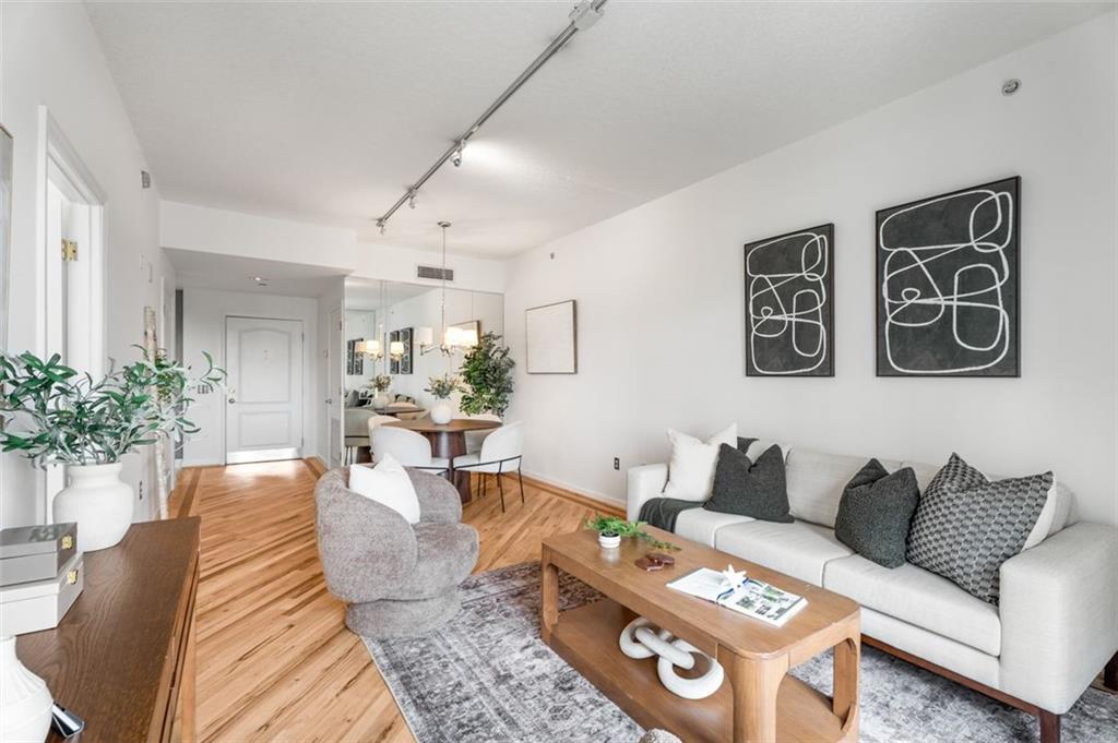 195 14th Street NE 909