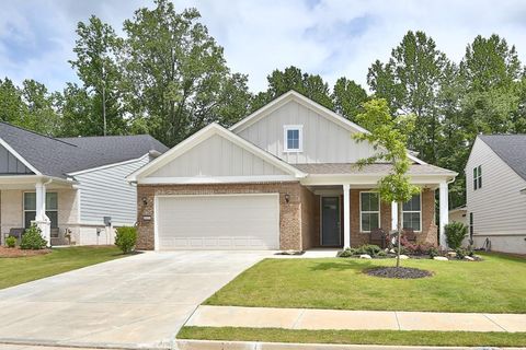 Single Family Residence in Buford GA 6458 Crest Brook Way 1.jpg