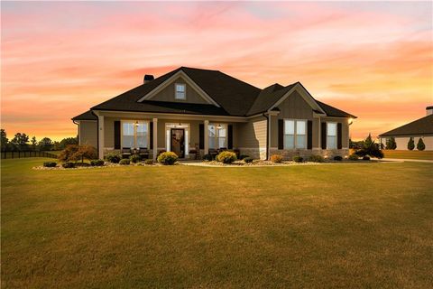 135 Graceton Farms Drive Senoia GA 30276