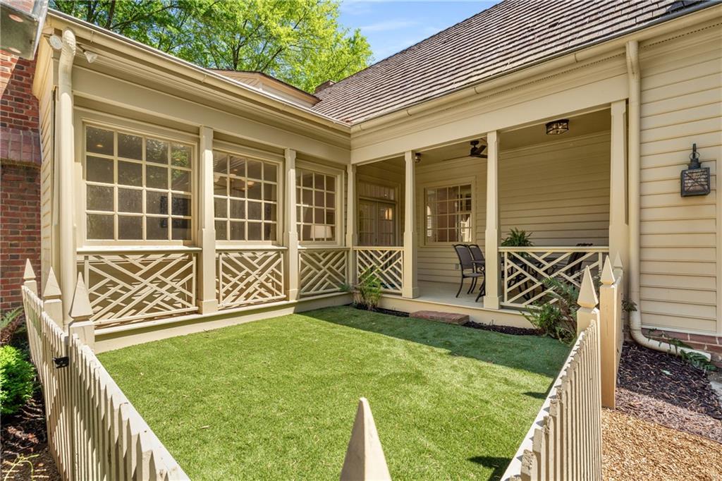 3582 Grove Gate Lane, Atlanta, Georgia image 15