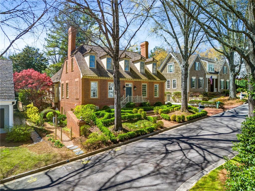 3582 Grove Gate Lane, Atlanta, Georgia image 2
