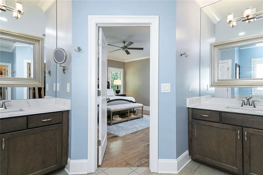 Sandy Springs, Georgia 30328, United States, 5 Bedrooms Bedrooms, ,4 BathroomsBathrooms,Residential,Active,190889