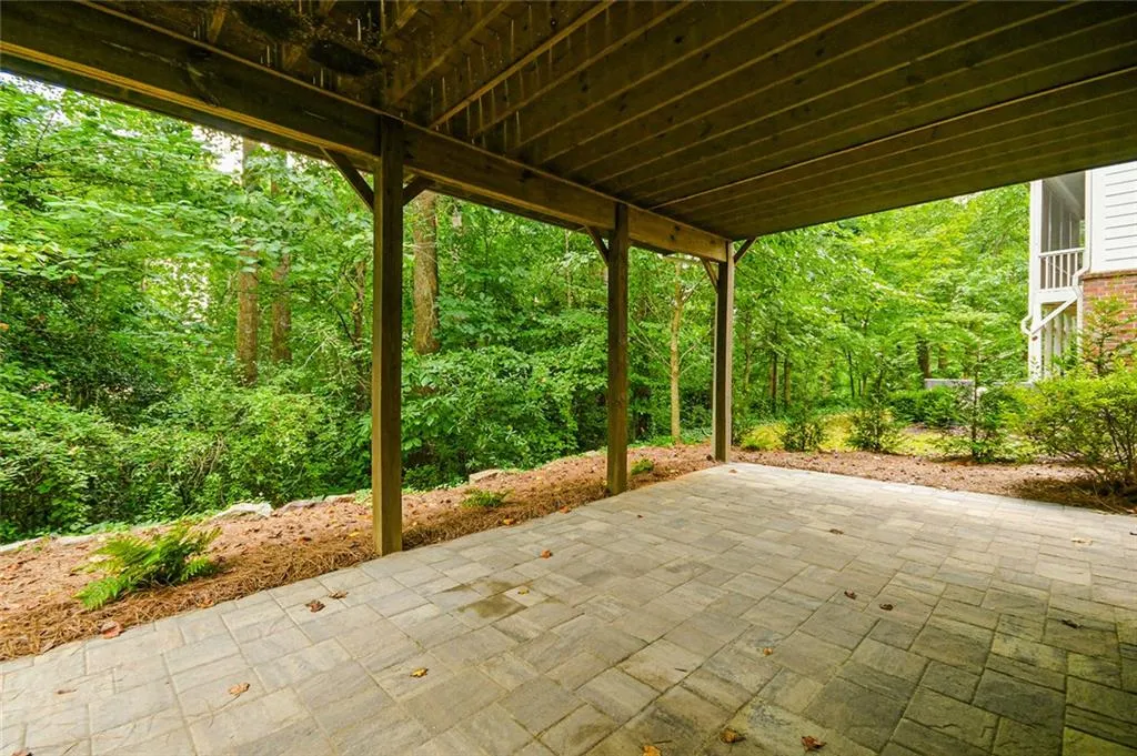 Sandy Springs, Georgia 30328, United States, 5 Bedrooms Bedrooms, ,4 BathroomsBathrooms,Residential,Active,190889
