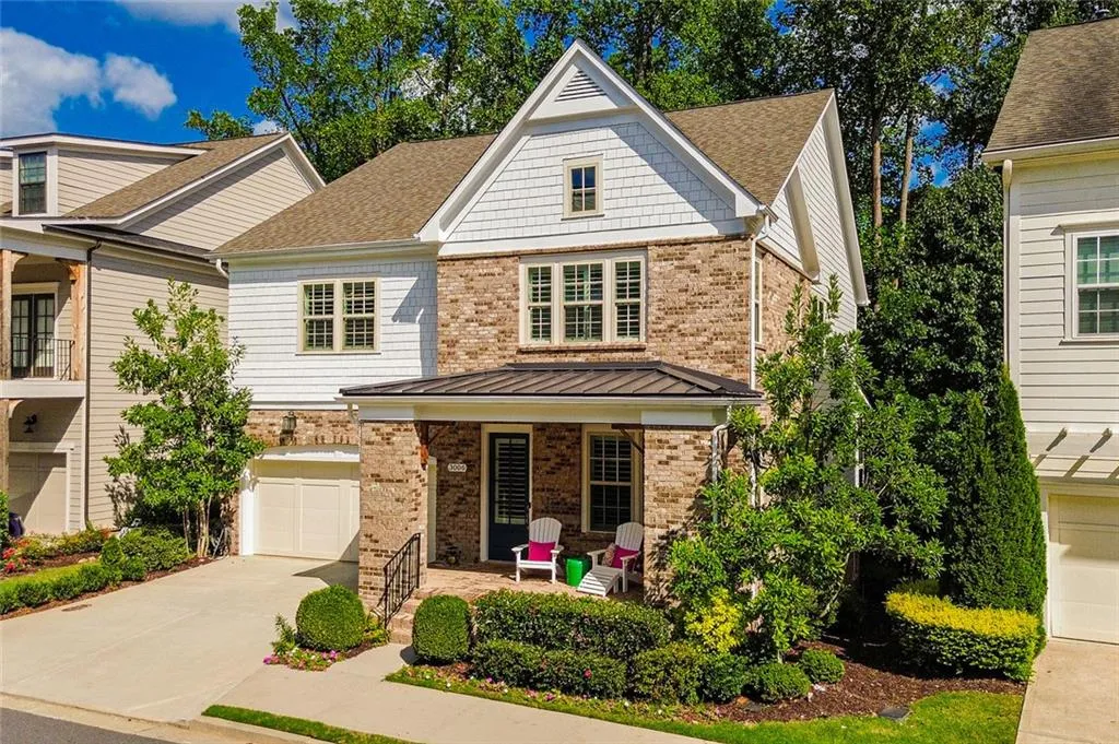 Sandy Springs, Georgia 30328, United States, 5 Bedrooms Bedrooms, ,4 BathroomsBathrooms,Residential,Active,190889