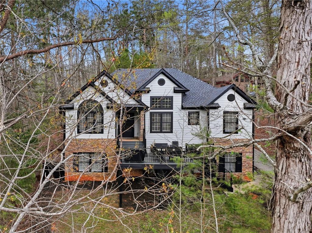 70 Fox Den Circle