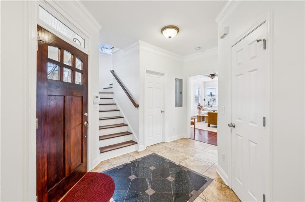 365 Clifford Avenue NE