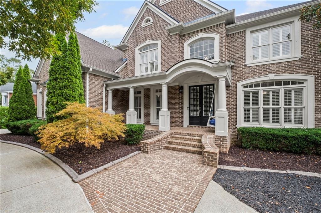 275 Grandmar Chase