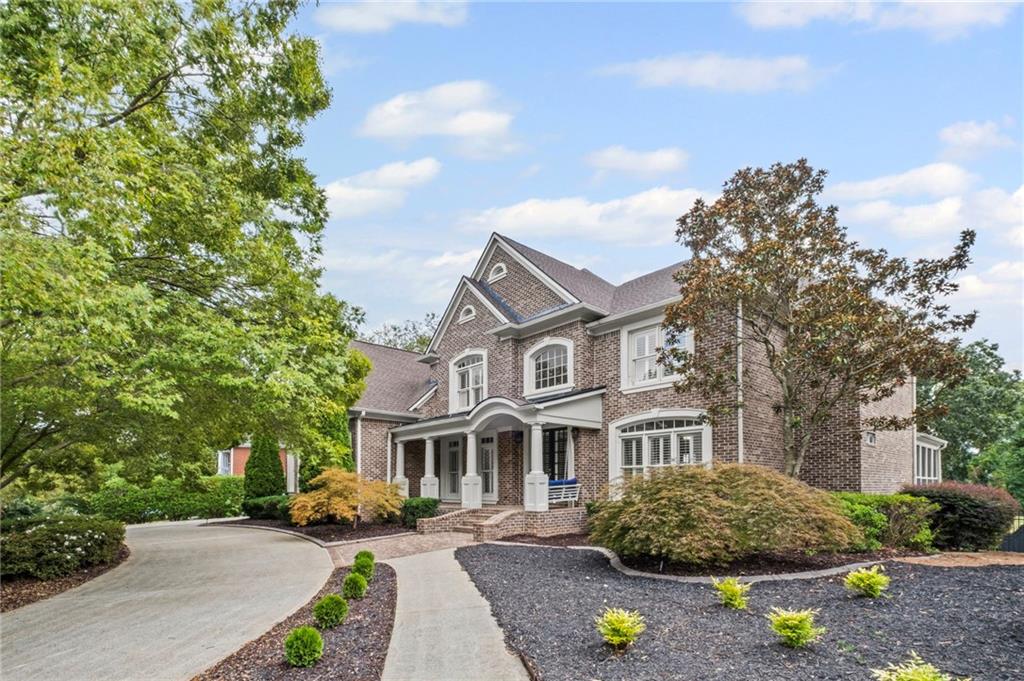 275 Grandmar Chase