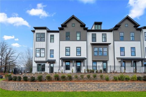 Townhouse For Sale - 1871 Marisol Circle<br/> Kennesaw, GA 30144