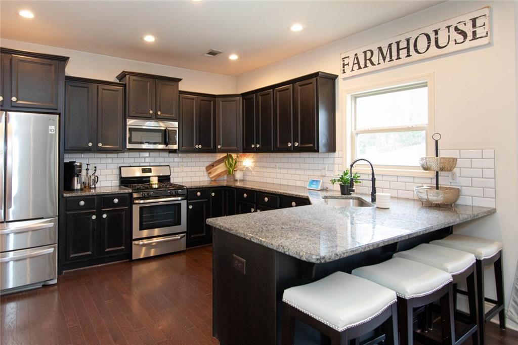 355 Fieldstone Lane, Dallas, Georgia image 4