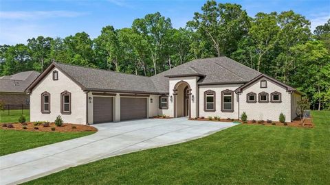 Homes For Sale - 2531 Ebenezer Road<br/> Conyers, GA 30094