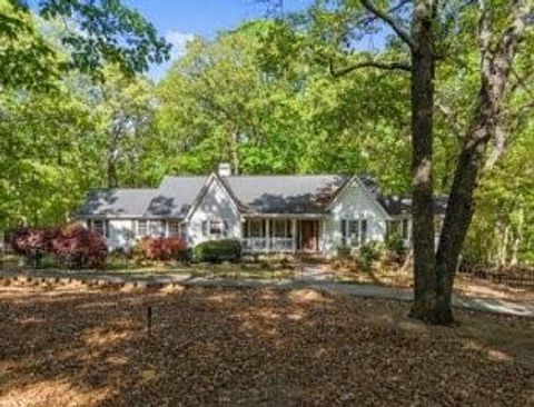 4706 Creek Wood Drive Gainesville GA 30507