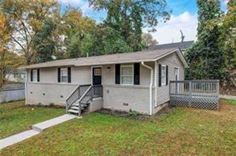 1101 White Oak Avenue Atlanta GA 30310
