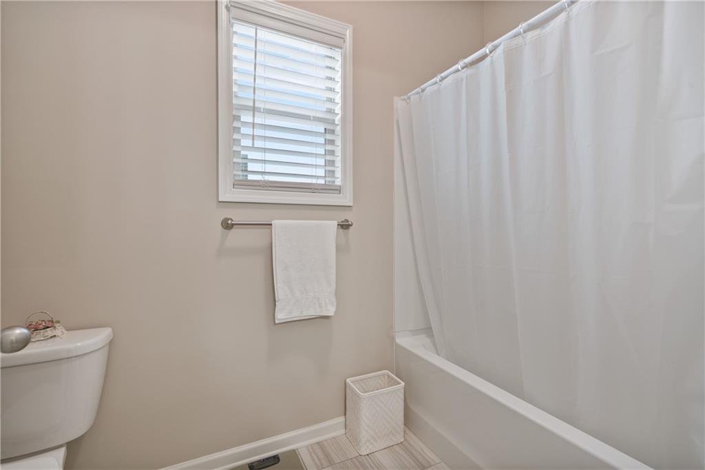 4636 S Silver Oak Drive, Gainesville, Georgia image 46