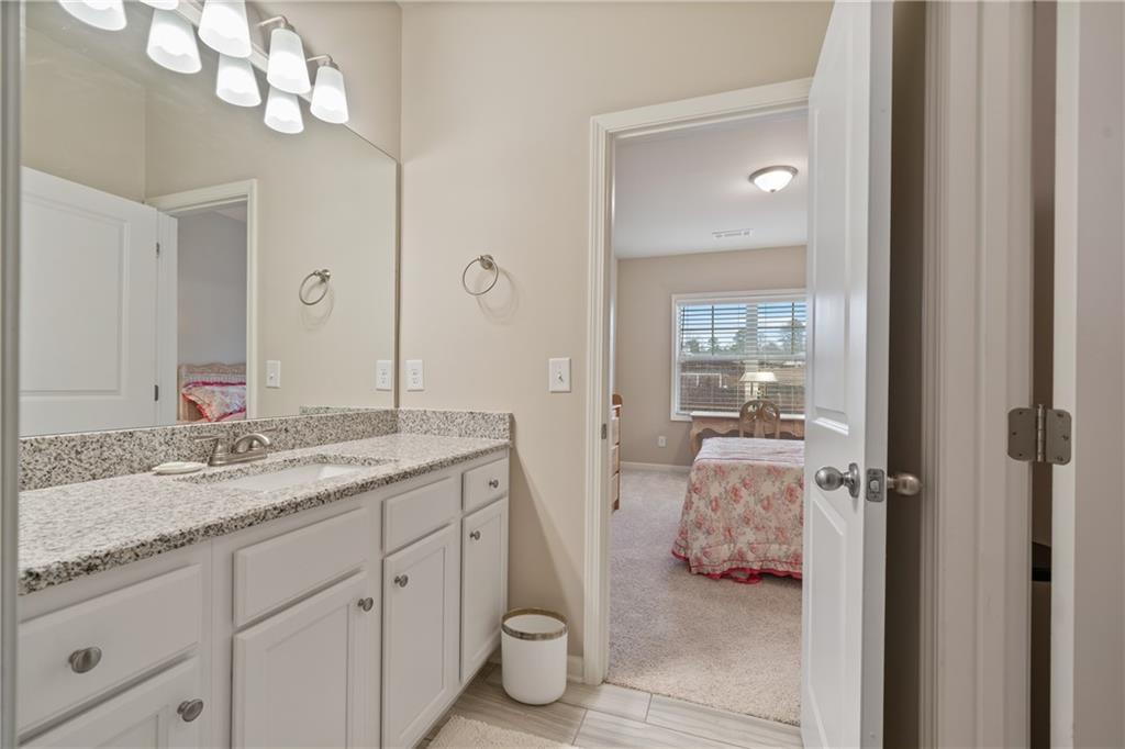 4636 S Silver Oak Drive, Gainesville, Georgia image 44