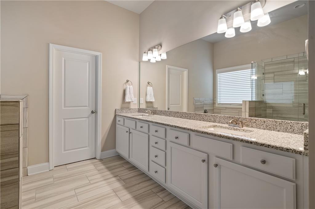 4636 S Silver Oak Drive, Gainesville, Georgia image 36