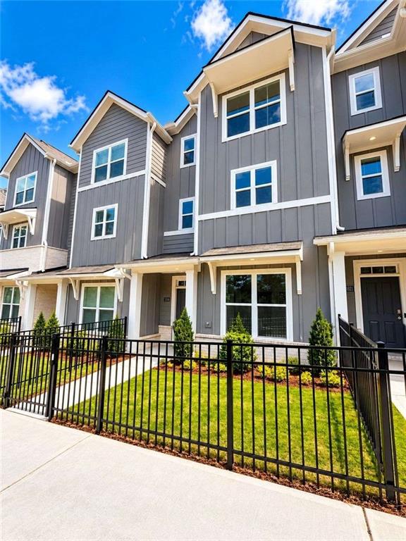 1323 Lakota Place