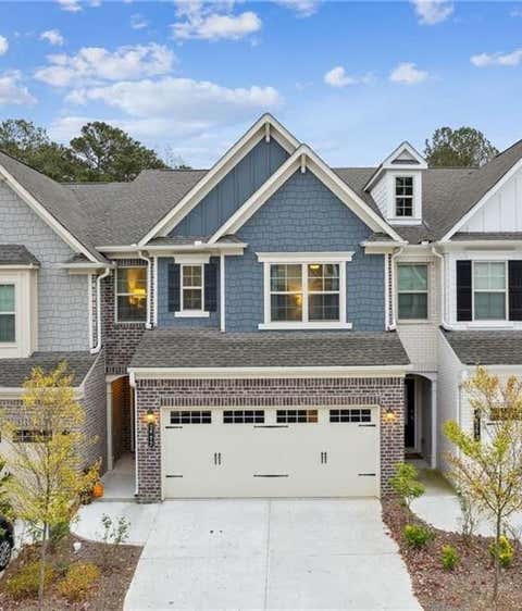 Townhouse For Sale - 2009 Lanier Harbor Point<br/> Buford, GA 30518