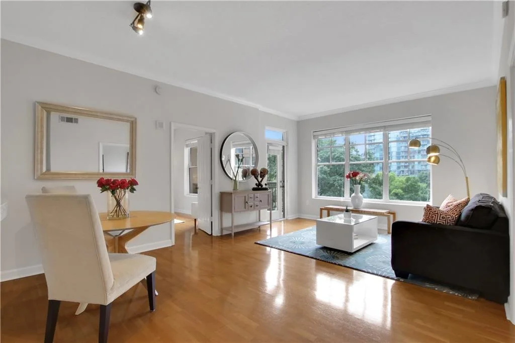 1101 Juniper Street NE Unit 413