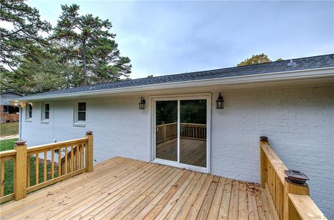 A home in Lindale