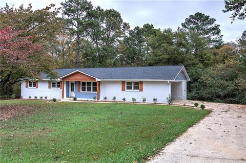 A home in Lindale