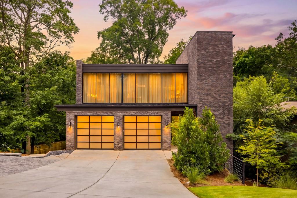 2460 Howell Mill Road NW