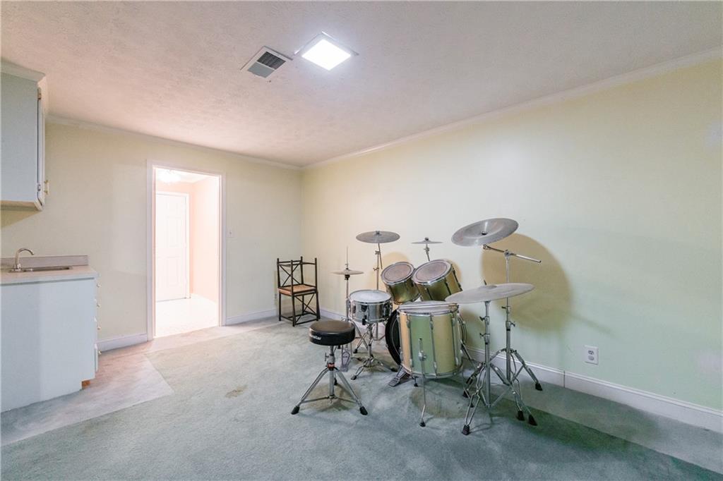 4515 Otha Way, Lilburn, Georgia image 38