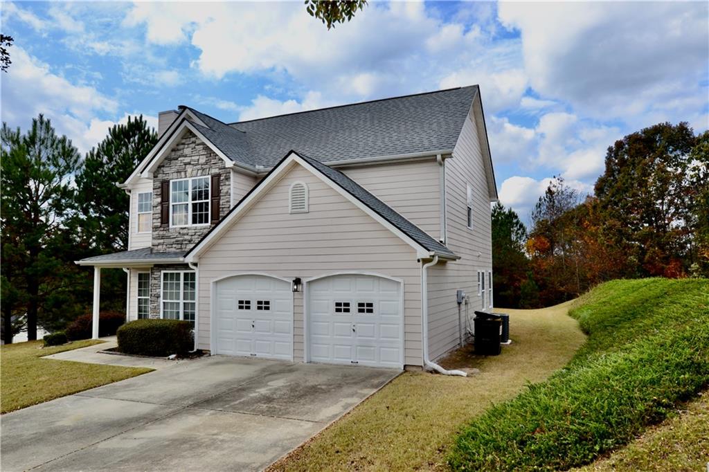 5635 Cedar Pass, Fairburn, Georgia image 1