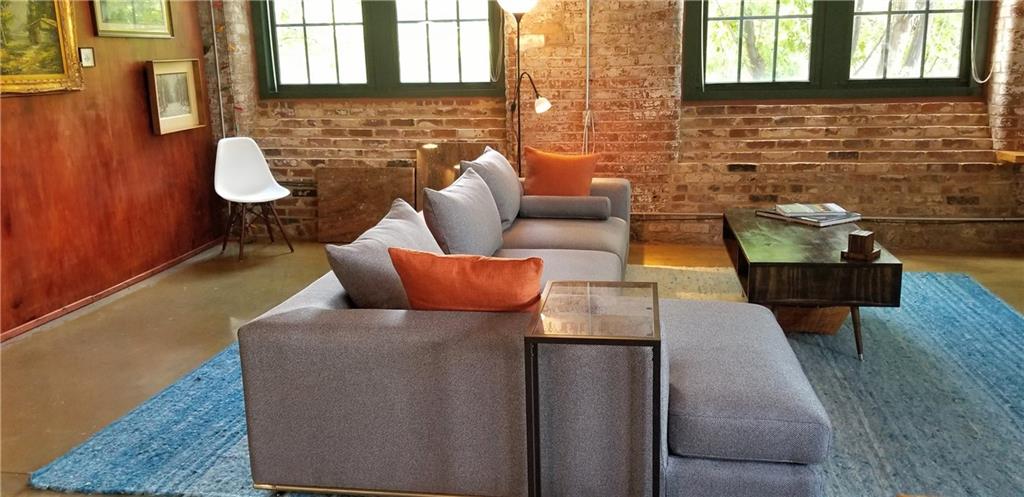 STACKS FULTON COTTON MILL LOFTS - Residential Lease