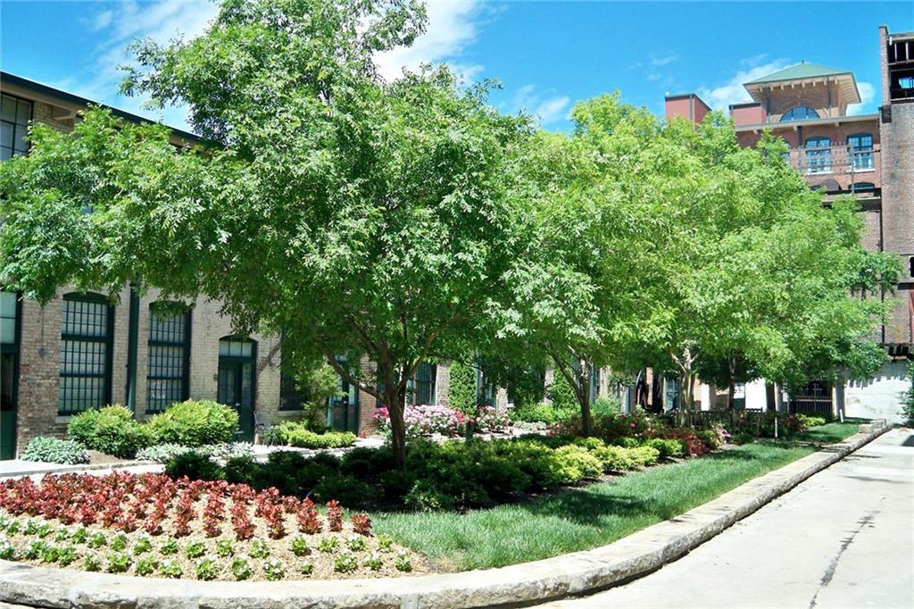 STACKS FULTON COTTON MILL LOFTS - Residential Lease