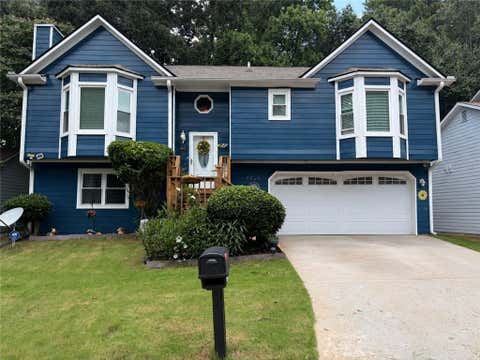 Homes For Sale - 4826 Wyndam Drive<br/> Stone Mountain, GA 30088